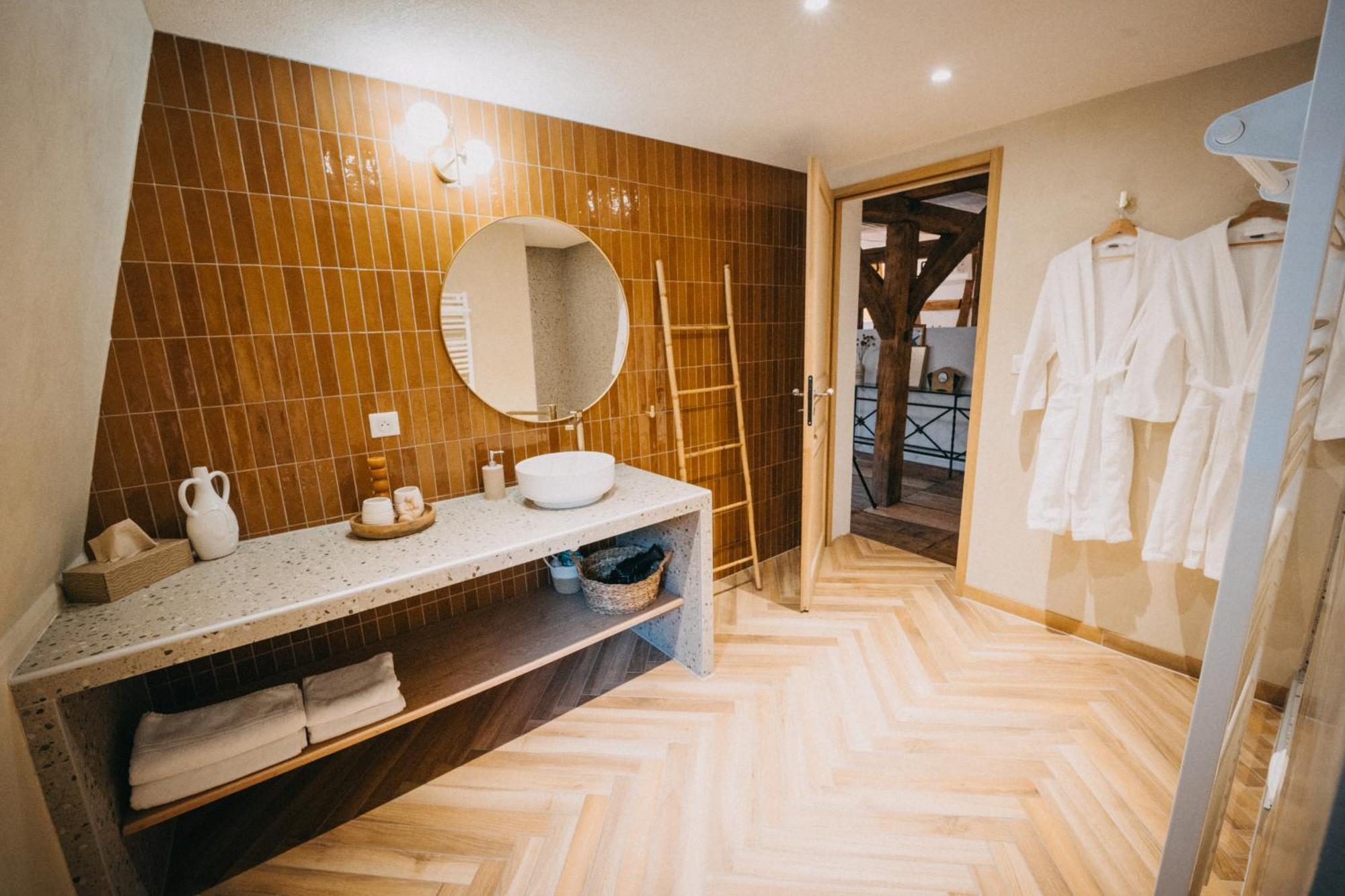 Le Couvent Apartment วิสซ็องบูร์ ภายนอก รูปภาพ